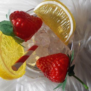 Strawberry and Lemon Tumbler Topper